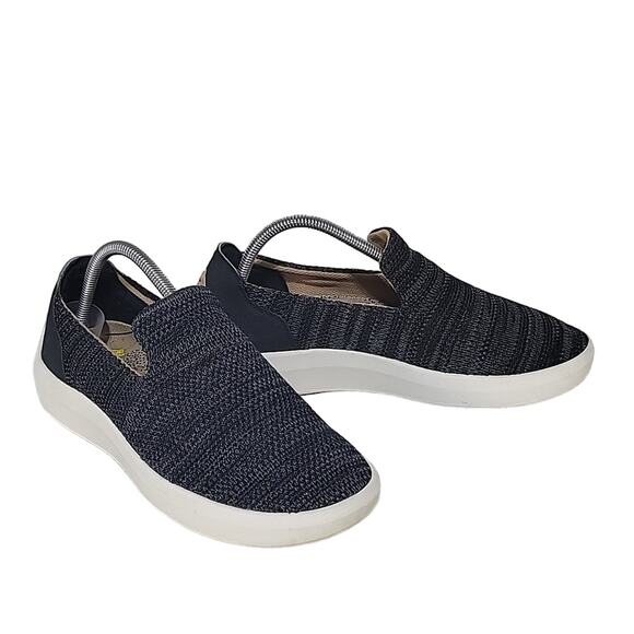 Free Waters Women's Travel Loafers Black/GreyWomen's 10 - Picture 1 of 12